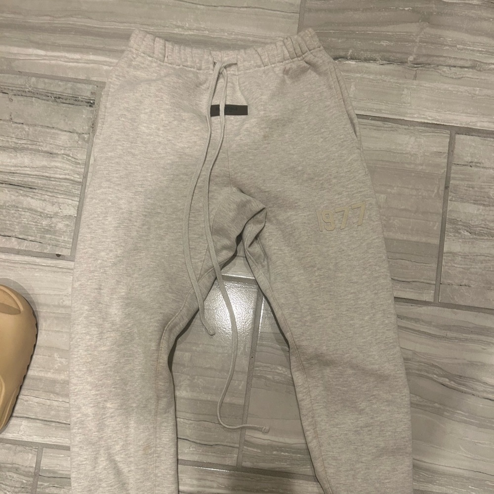 Essential FEAR OF GOD Sweatpants